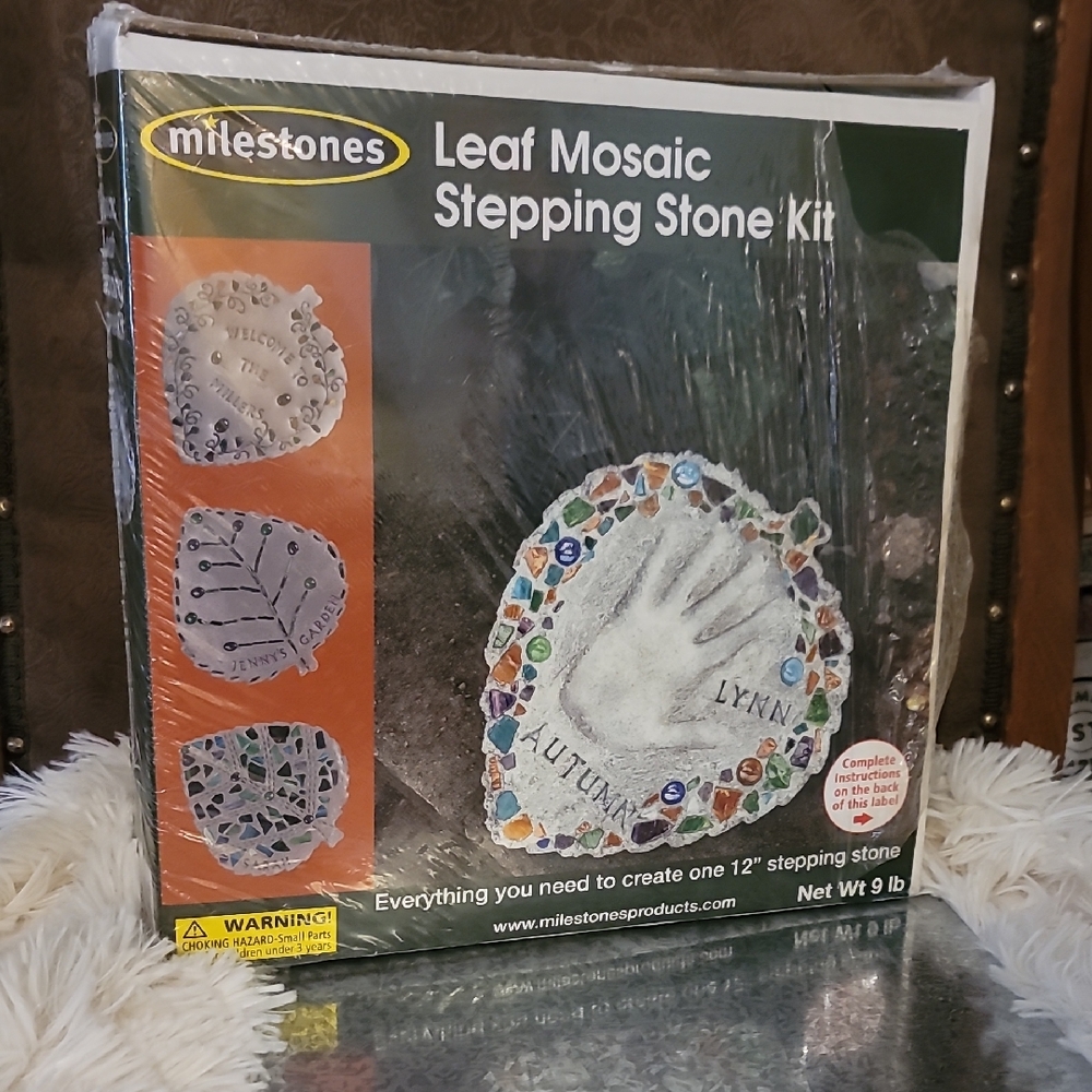 Mosaic Stone Kit Nwt